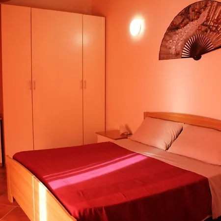 Palazzo Croce ロッカ・サン・ジョヴァンニ