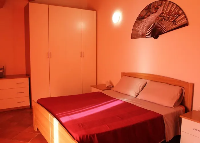 Palazzo Croce Rocca San Giovanni